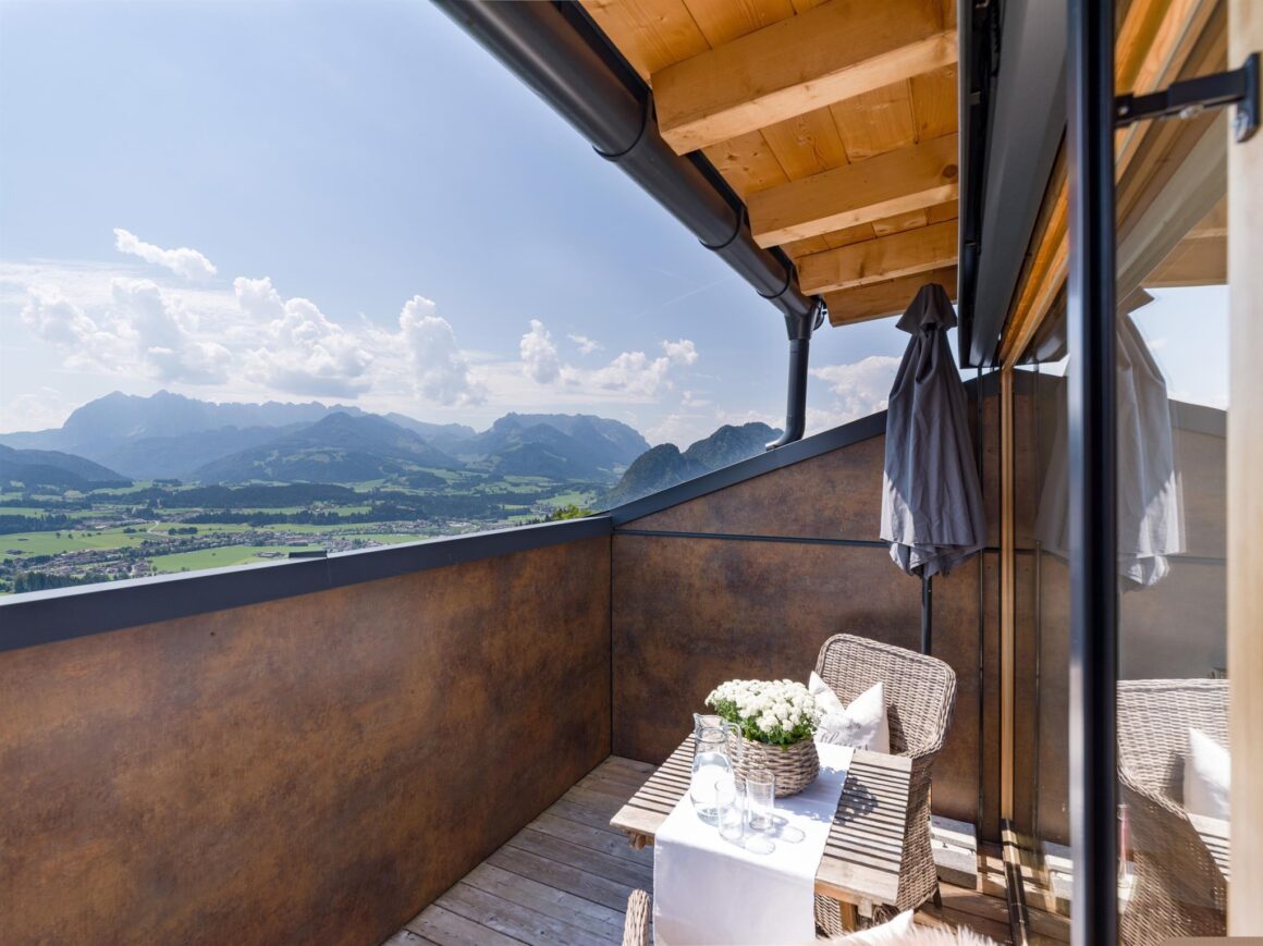 muehlberghof-koessen_appartement-kaiser_balkon_3 Ferienwohnung Kaiser