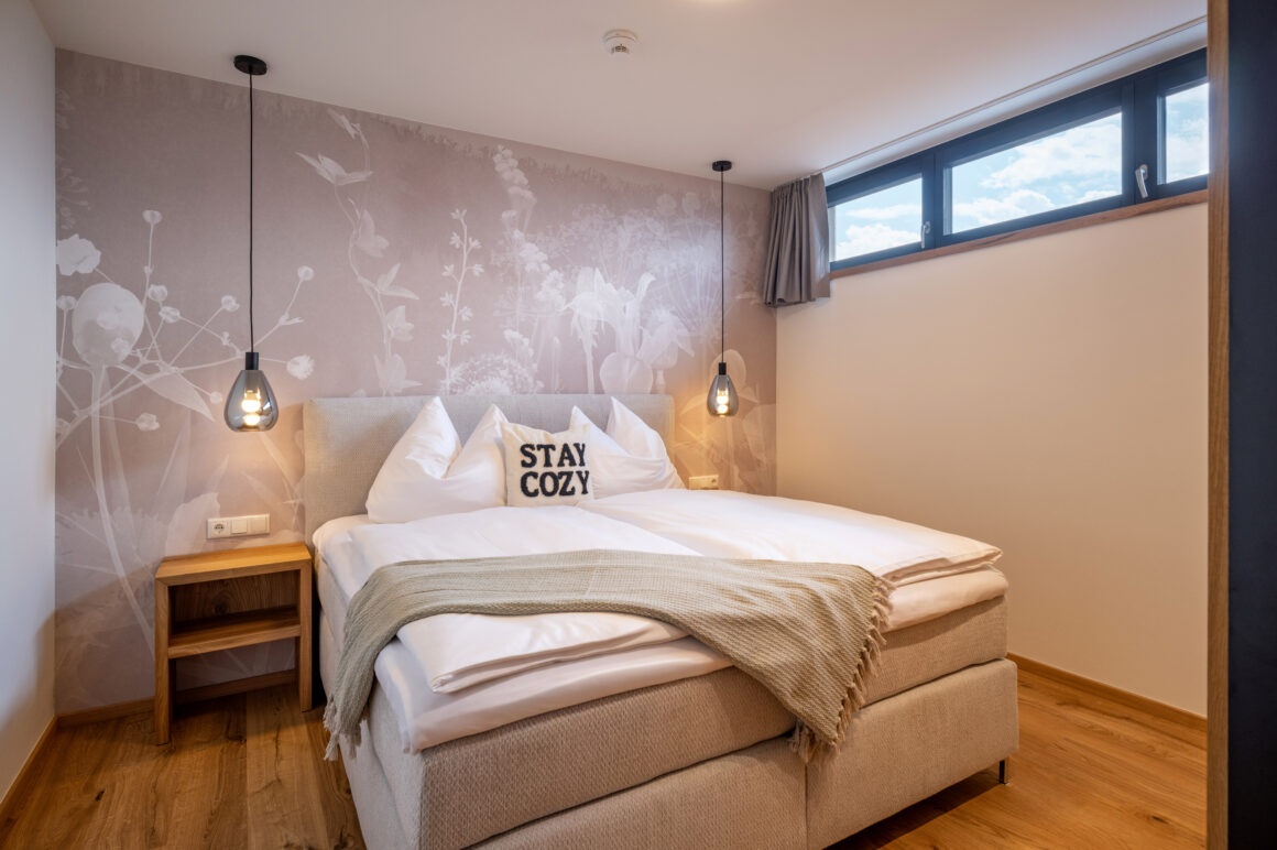 muehlberghof-koessen_ferienwohnung-alpenblick_schlafzimmer_5 Ferienwohnung Alpenblick