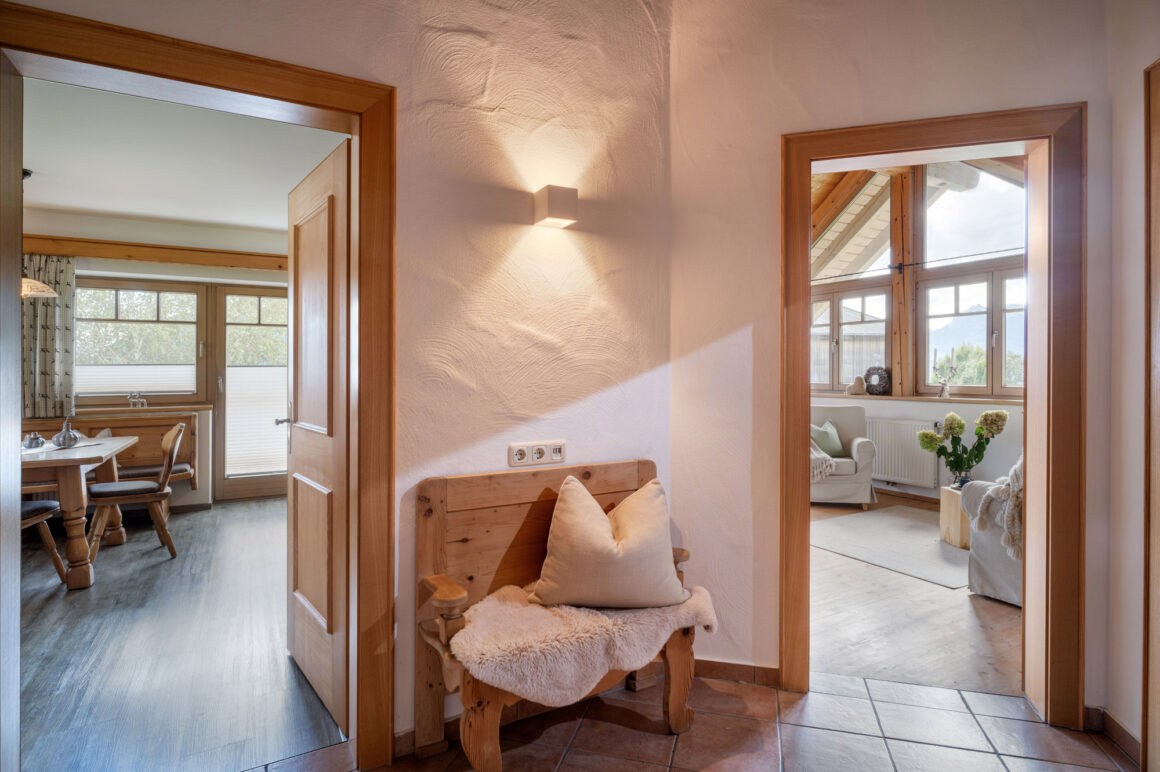 muehlberghof-koessen_ferienwohnung-rosi_vorraum_12 Ferienwohnung Rosi